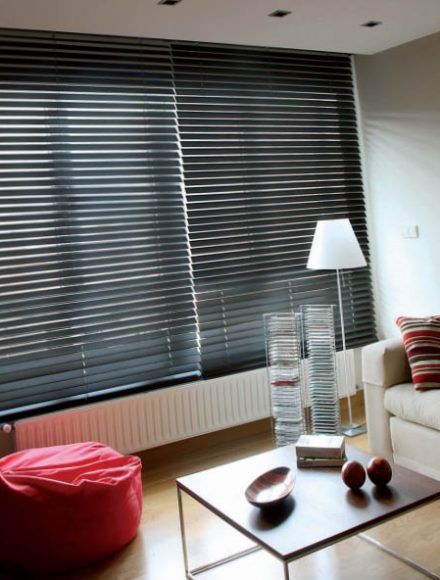Cortinas venecianas de madera